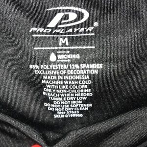 Moisture wicking workout leggings